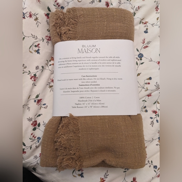 JILLY BOX bluum maison runner and napkins - Picture 3 of 3